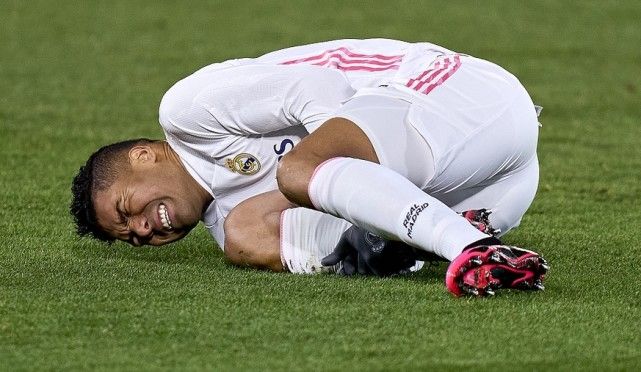 南宫28-中超赛程吃紧，皇家马德里集结日内部沟通，气氛紧张，临场指挥获称赞(山东泰山中超赛程调整)